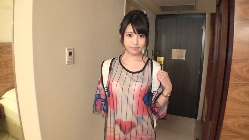 しおり 20歳 福祉の専門学生 - 花屋のバイト帰りにエッチなバイトを掛け持ち？ちっちゃ可愛いシロウト娘【マジ軟派、初撮。 1130 - 200GANA-1818】